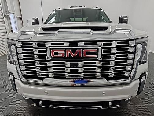 2025 GMC Sierra 2500 Denali