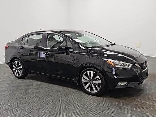 2021 Nissan Versa 1.6 SR
