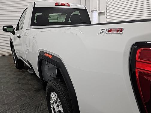 2025 GMC Sierra 2500 Pro