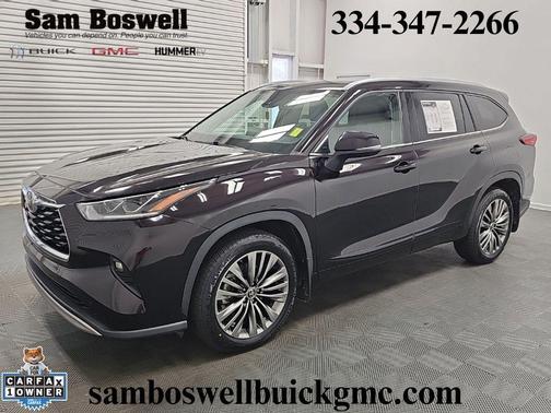 Amber 2020 Toyota Highlander Platinum