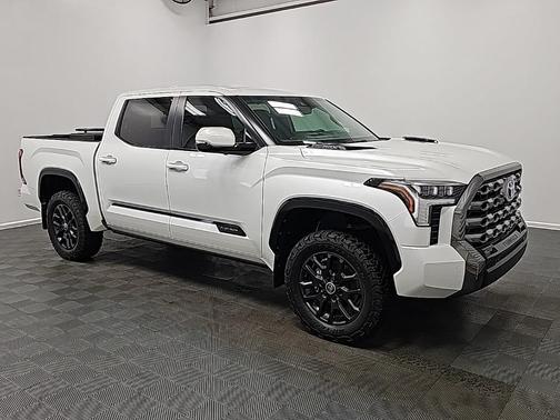 2024 Toyota Tundra Hybrid Platinum