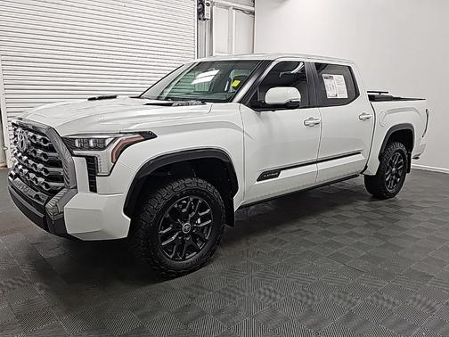 2024 Toyota Tundra Hybrid Platinum