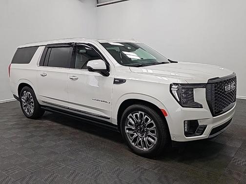 2023 GMC Yukon XL Denali Ultimate
