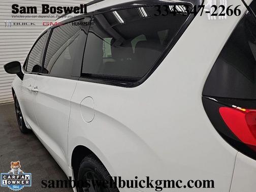 Bright White Clearcoat 2024 Chrysler Pacifica Touring-L