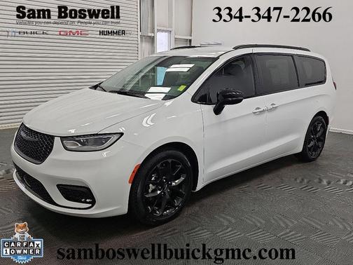 Bright White Clearcoat 2024 Chrysler Pacifica Touring-L