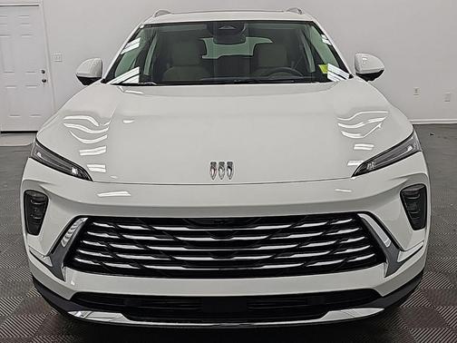 Summit White 2026 Buick Envision Preferred