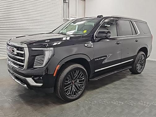 2025 GMC Yukon Elevation