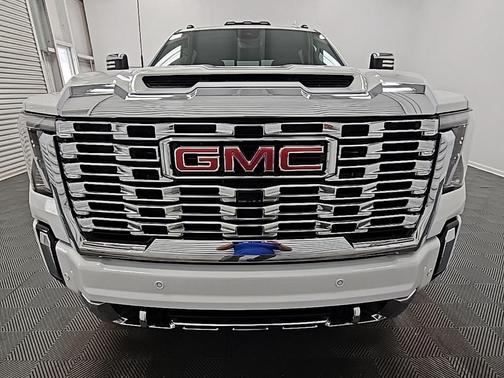 2026 GMC Sierra 2500 Denali