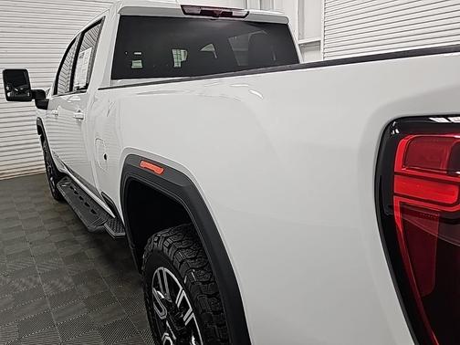 2021 GMC Sierra 2500 AT4