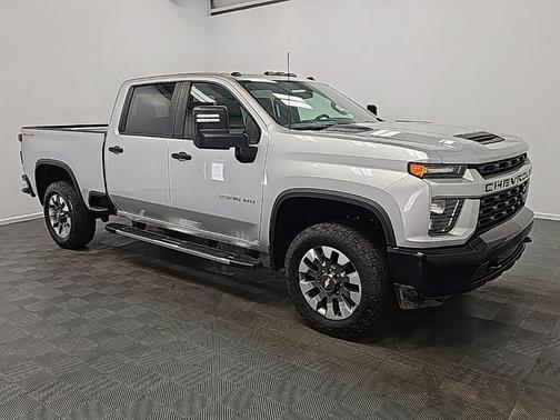 2022 Chevrolet Silverado 2500 Custom