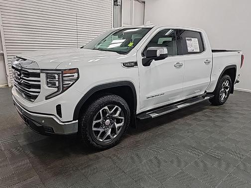 2022 GMC Sierra 1500 SLT