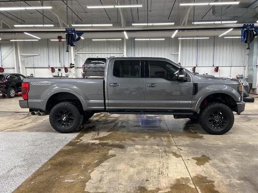 2021 Ford F-350 LARIAT SUPER DUTY