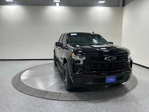 Black 2022 Chevrolet Silverado 1500 RST