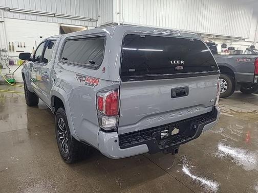 2021 Toyota Tacoma TRD SPORT