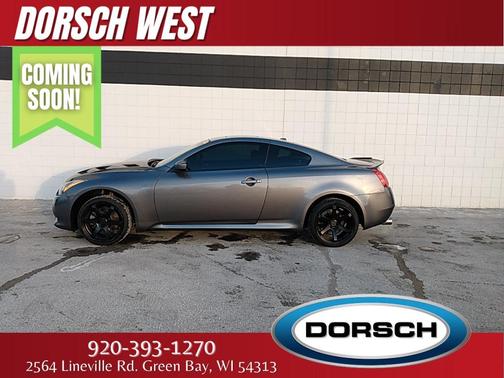 Photo 4 of 10 of 2012 INFINITI G37x Base