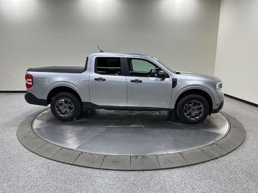ICONIC SILVER METALLIC 2022 Ford Maverick XLT