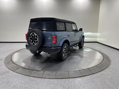 AZURE GRAY MET TRI-COAT 2023 Ford Bronco OUTER BANKS