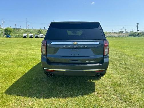 2021 Chevrolet Suburban PREMIER