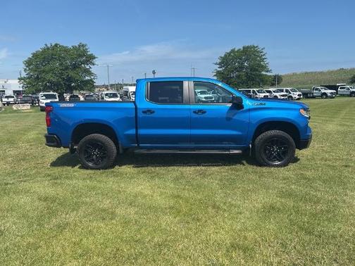 2023 Chevrolet Silverado 1500 LT TRAIL BOSS