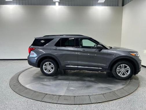 CARBONIZED GRAY METALLIC 2024 Ford Explorer XLT