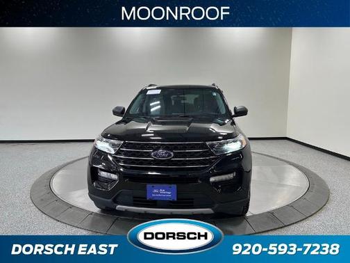 AGATE BLACK METALLIC 2022 Ford Explorer XLT