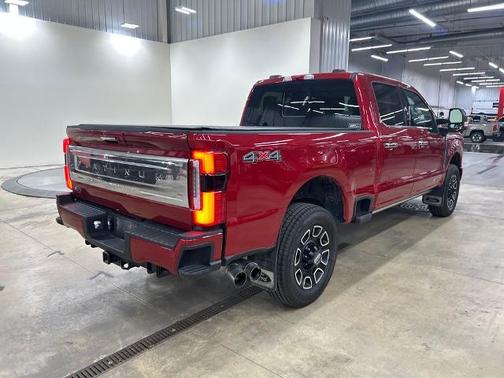 2024 Ford F-350 PLATINUM