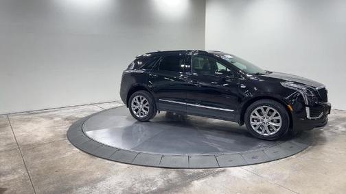 2020 Cadillac XT5 SPORT