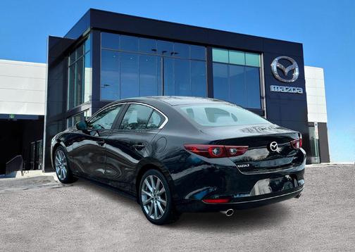 2023 Mazda Mazda3 FWD w/Preferred Package