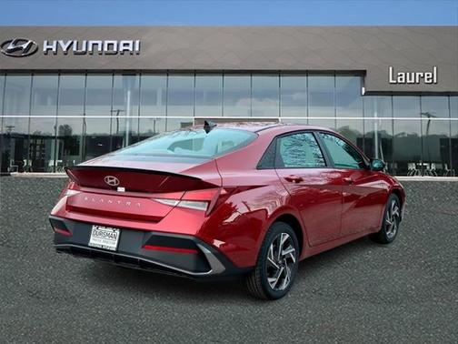 2025 Hyundai ELANTRA Sport