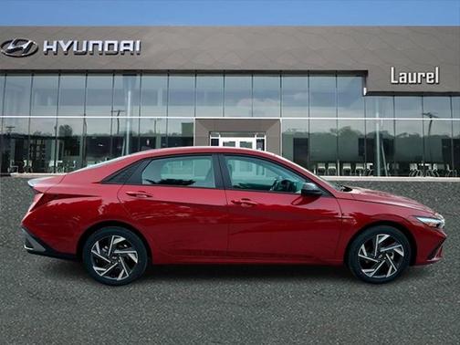 2025 Hyundai ELANTRA Sport