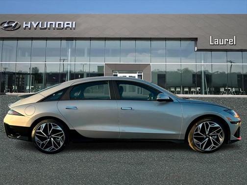 2025 Hyundai IONIQ 6 SE