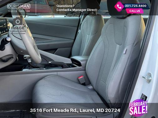 2022 Hyundai ELANTRA SE