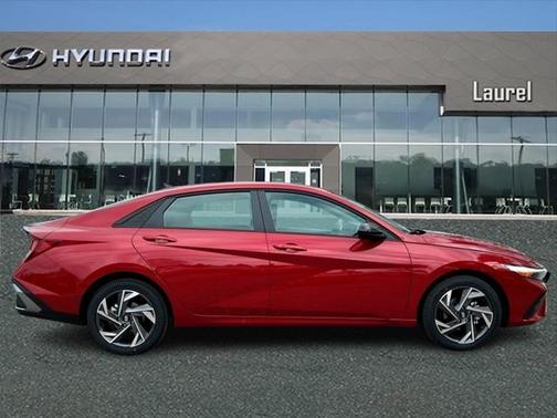2025 Hyundai ELANTRA Sport
