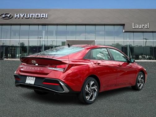 2025 Hyundai ELANTRA Sport