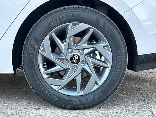 2026 Hyundai ELANTRA HEV Blue