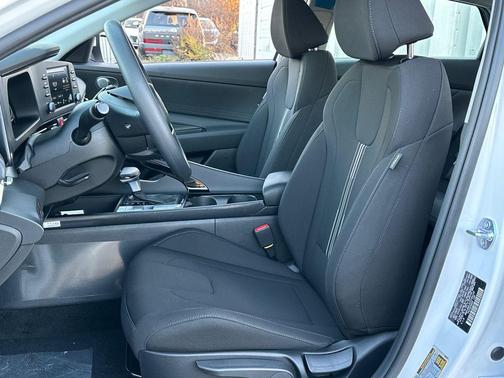 2026 Hyundai ELANTRA HEV Blue