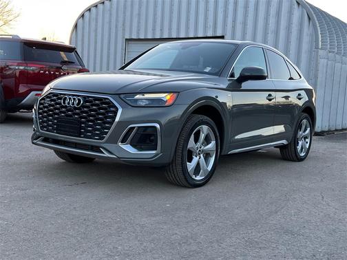 2023 Audi Q5 45 S line Premium Plus