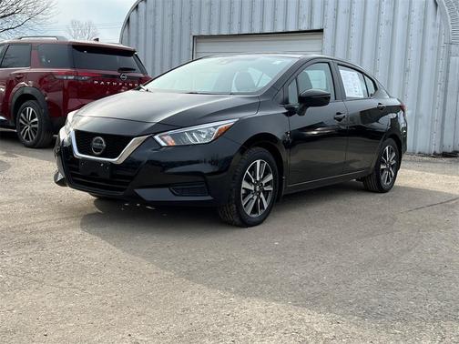 2021 Nissan Versa 1.6 SV
