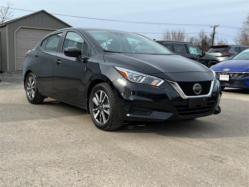 2021 Nissan Versa 1.6 SV