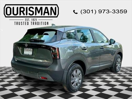 2025 Nissan Kicks S