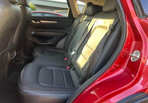 2022 Mazda CX-5 2.5 S Preferred Package