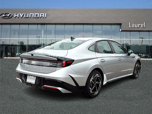 2026 Hyundai SONATA SEL