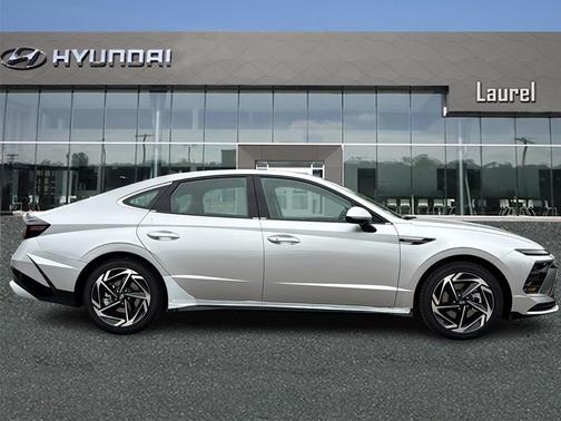 2026 Hyundai SONATA SEL