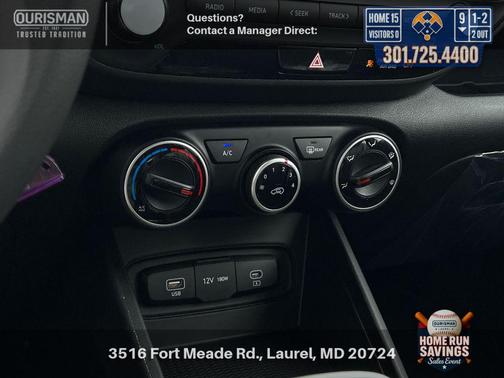 Onyx Black 2026 Hyundai VENUE SE