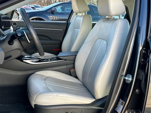 2021 Hyundai SONATA Limited