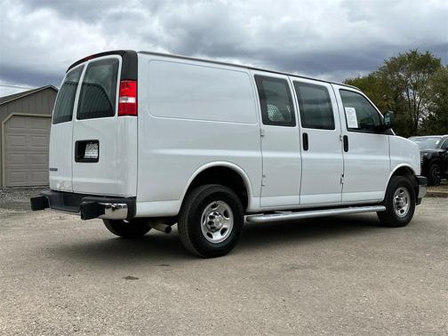 2023 Chevrolet Express 2500 RWD 2500 Regular Wheelbase WT