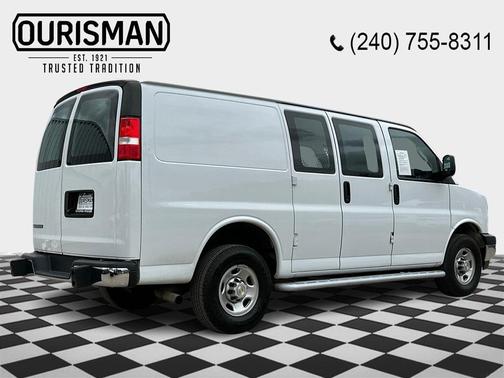 2023 Chevrolet Express 2500 RWD 2500 Regular Wheelbase WT