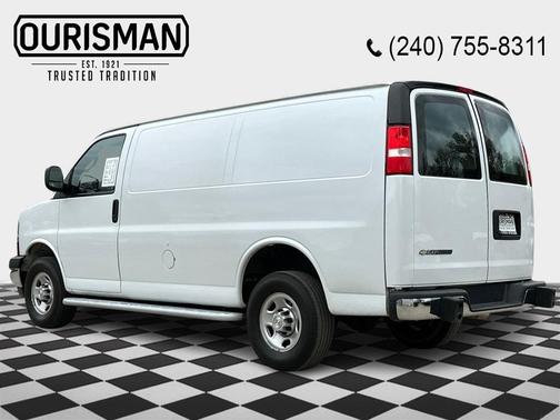 2023 Chevrolet Express 2500 RWD 2500 Regular Wheelbase WT