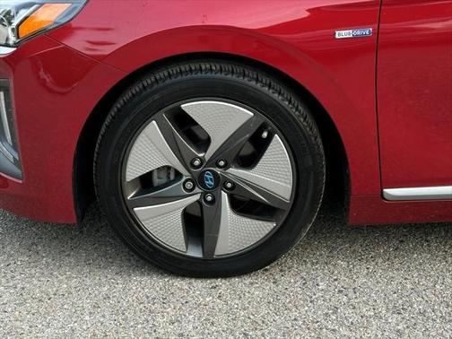 2020 Hyundai IONIQ Hybrid Limited
