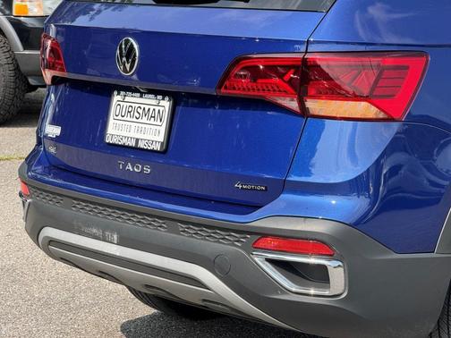 2023 Volkswagen Taos 1.5T SE